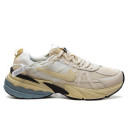 Nike V2K Runtekk Beige Blue