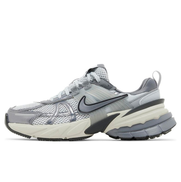 Nike gray men s sneakers Nike buy in Ukraine M2K