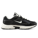 Nike Initiator Black White