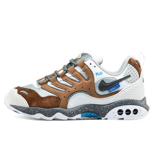 Nike Air Terra Humara x Undefeated Archaeo Brown FN7546-200