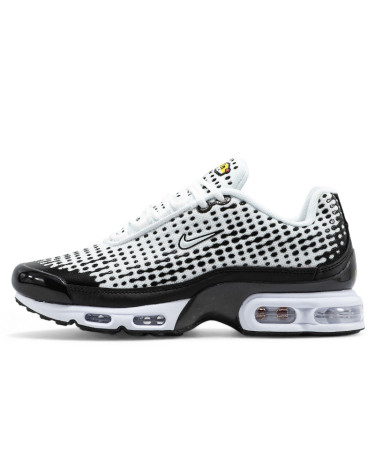 Nike Air Max Plus 7 White Black HQ2197-100