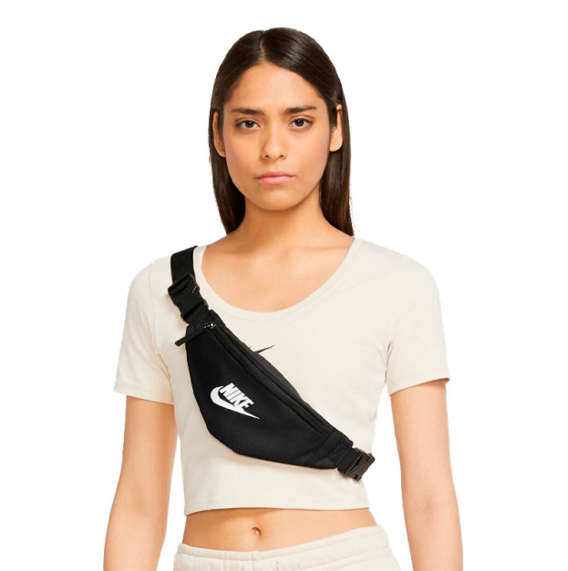 Сумка на пояс Nike HERITAGE WAISTPACK DB0488-010
