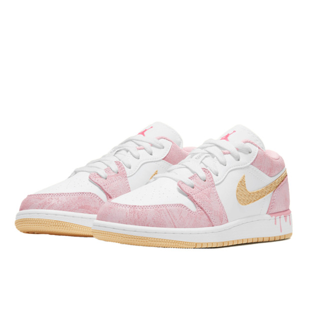 Jordan 1 Low Arctic Punch CW7104-601