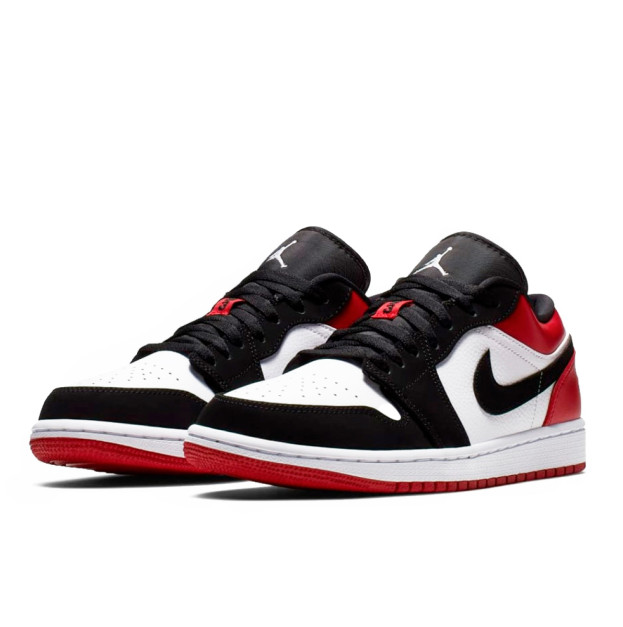 Jordan 1 Low Black Toe 553558-116