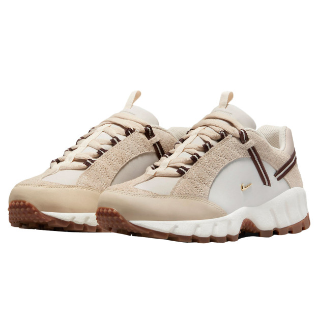 Nike Air Humara LX Jacquemus Light Bone Gold DR0420-001